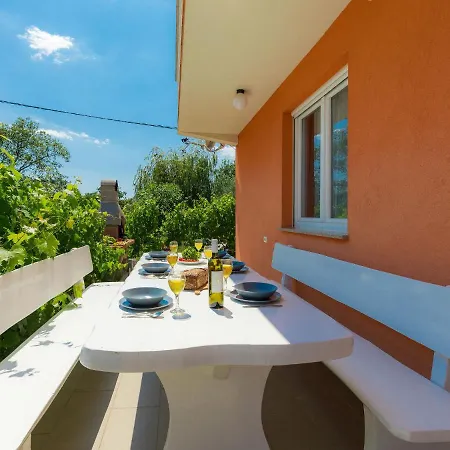 Holiday Neja Holiday home