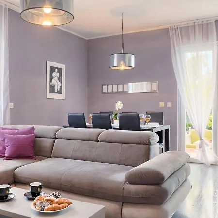Holiday Neja Holiday home Loborika