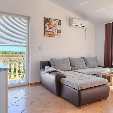 Neja By Interhome