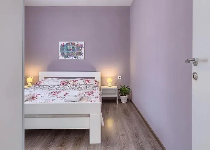 펜션 Neja By Interhome Loborika