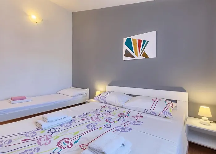 Neja By Interhome * Loborika