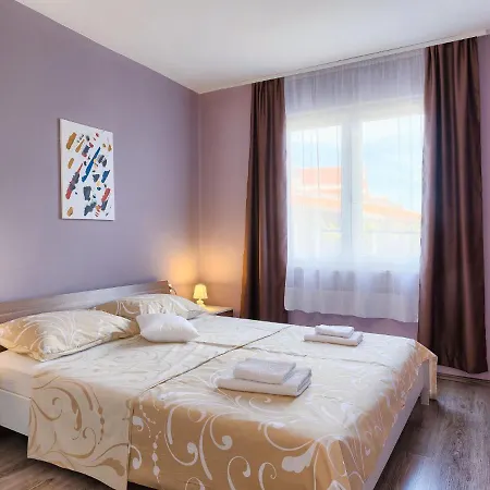 Ferienhaus Holiday Neja *