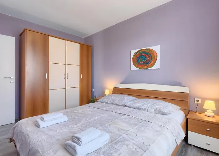 Neja By Interhome * Loborika